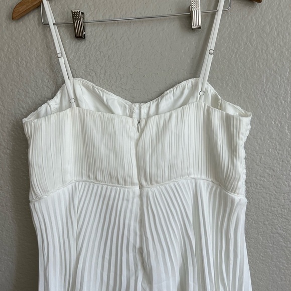 Cascading Crush White Tiered Bustier Midi Dress - Picture 5 of 7